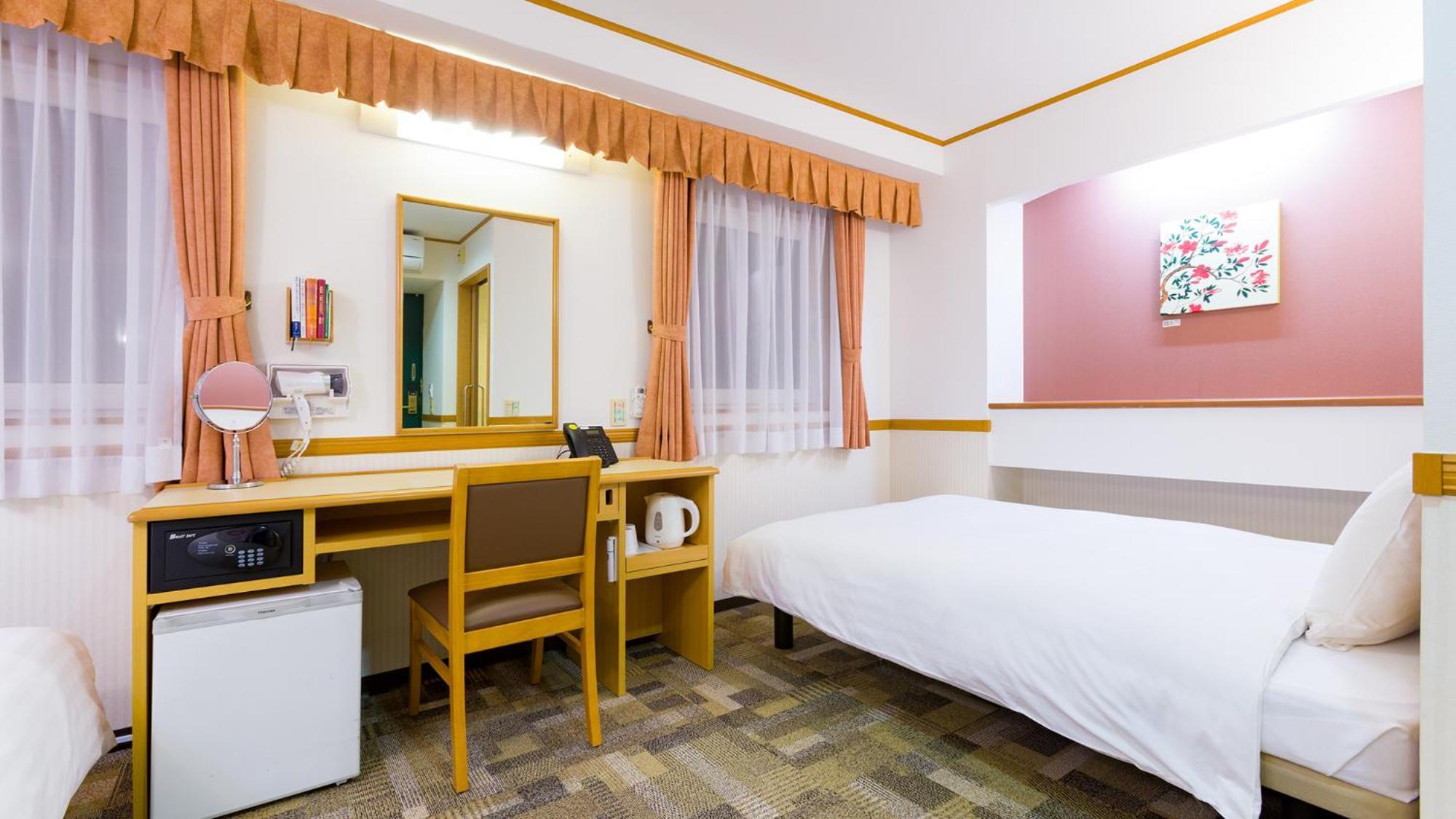 Toyoko Inn Yamagata-eki Nishi-guchi Yamagata  Zimmer foto