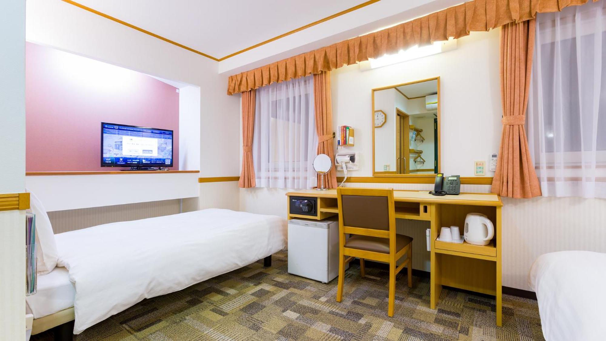 Toyoko Inn Yamagata-eki Nishi-guchi Yamagata  Zimmer foto